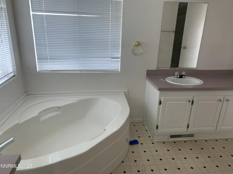 5189 Denali, Reno, Nevada 89506, 4 Bedrooms Bedrooms, ,2 BathroomsBathrooms,Residential,Residential,Denali,0,260013691