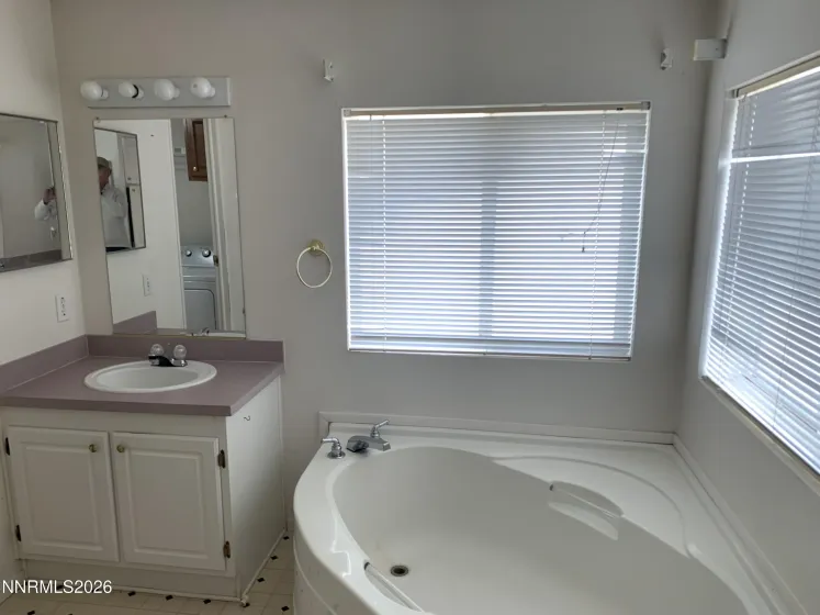 5189 Denali, Reno, Nevada 89506, 4 Bedrooms Bedrooms, ,2 BathroomsBathrooms,Residential,Residential,Denali,0,260013691