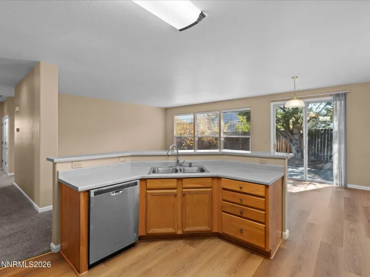 3370 Glacier, Reno, Nevada 89503, 3 Bedrooms Bedrooms, ,2 BathroomsBathrooms,Residential,Residential,Glacier,0,260013694