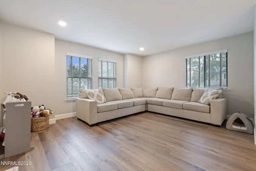 155 Marmot, Reno, Nevada 89523, 4 Bedrooms Bedrooms, ,3 BathroomsBathrooms,Residential,Residential,Marmot,0,260013702
