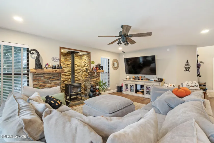 155 Marmot, Reno, Nevada 89523, 4 Bedrooms Bedrooms, ,3 BathroomsBathrooms,Residential,Residential,Marmot,0,260013702