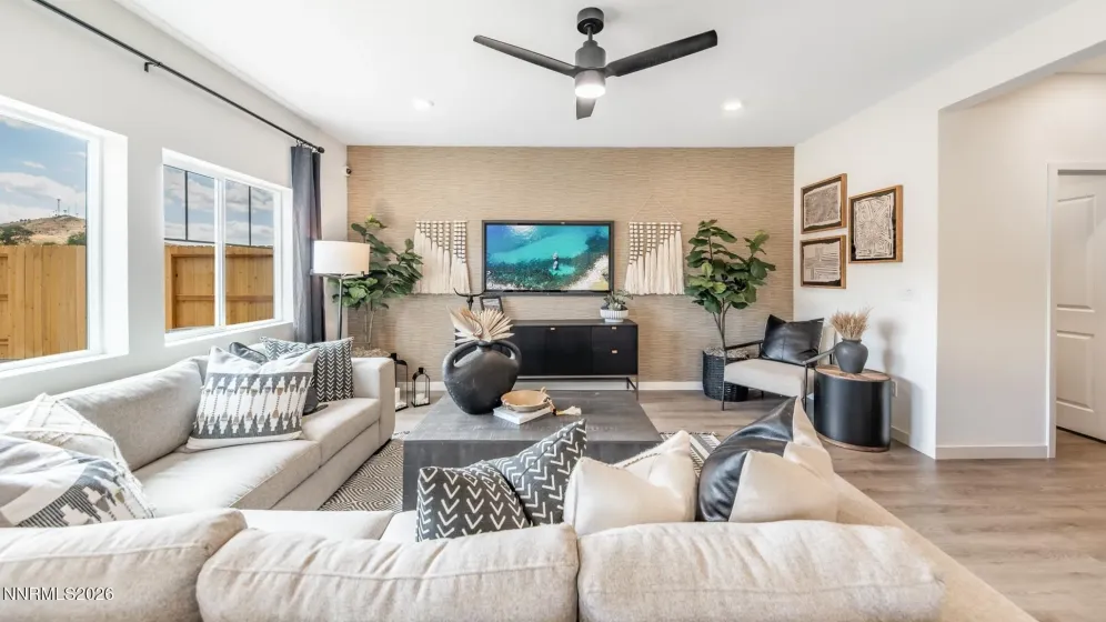 2267 Unionville, Reno, Nevada 89506, 4 Bedrooms Bedrooms, ,3 BathroomsBathrooms,Residential,Residential,Unionville,0,260013703