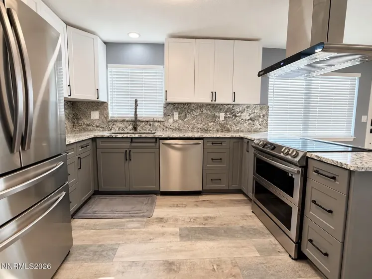 125 Reeves, Mc Dermitt, Nevada 89421, 3 Bedrooms Bedrooms, ,2 BathroomsBathrooms,Residential,Residential,Reeves,0,260013708