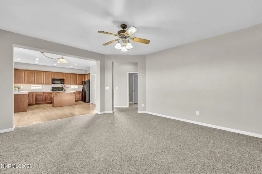 2360 Dodge, Sparks, Nevada 89436, 4 Bedrooms Bedrooms, ,3 BathroomsBathrooms,Residential,Residential,Dodge,0,260013715