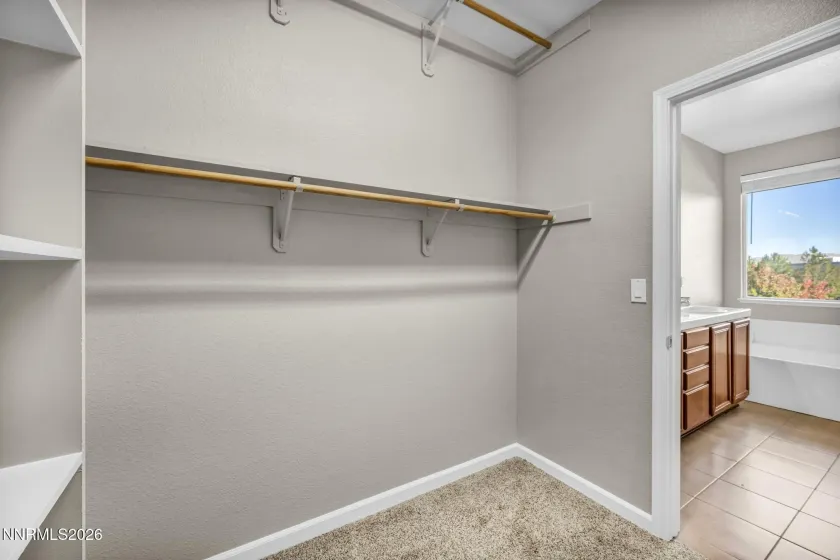2360 Dodge, Sparks, Nevada 89436, 4 Bedrooms Bedrooms, ,3 BathroomsBathrooms,Residential,Residential,Dodge,0,260013715