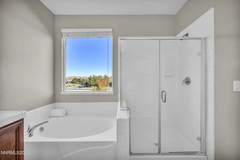 2360 Dodge, Sparks, Nevada 89436, 4 Bedrooms Bedrooms, ,3 BathroomsBathrooms,Residential,Residential,Dodge,0,260013715