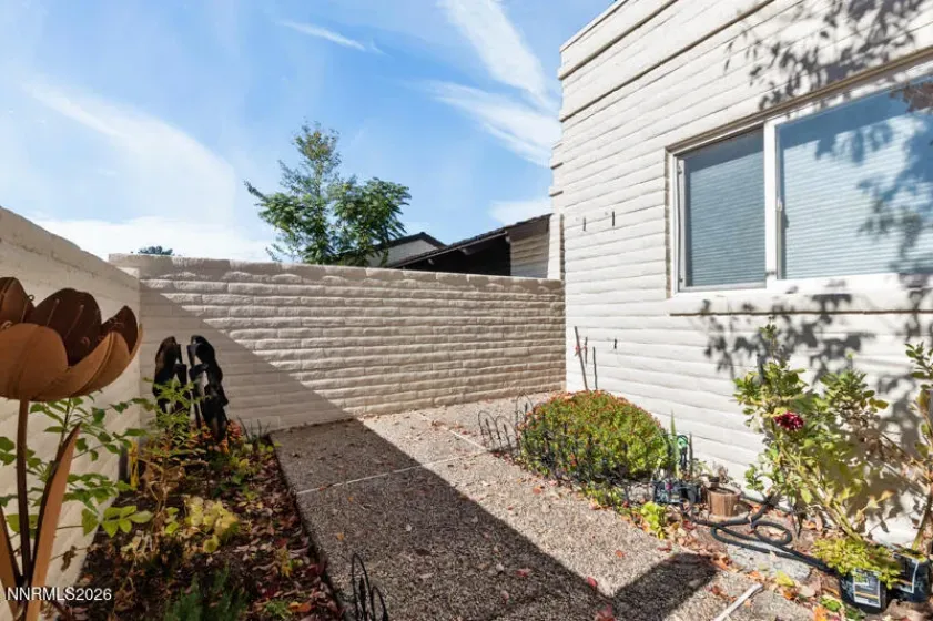 4823 Lakeridge, Reno, Nevada 89509, 2 Bedrooms Bedrooms, ,2 BathroomsBathrooms,Residential,Residential,Lakeridge,0,260013717