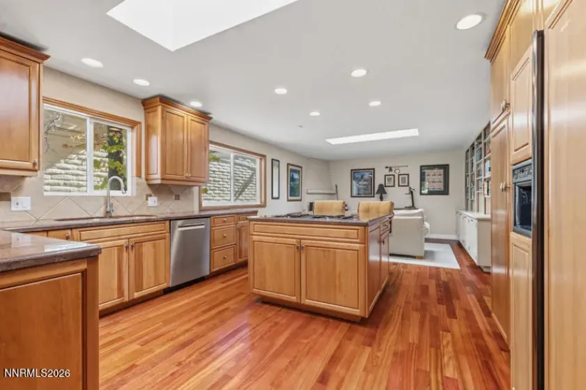 4823 Lakeridge, Reno, Nevada 89509, 2 Bedrooms Bedrooms, ,2 BathroomsBathrooms,Residential,Residential,Lakeridge,0,260013717